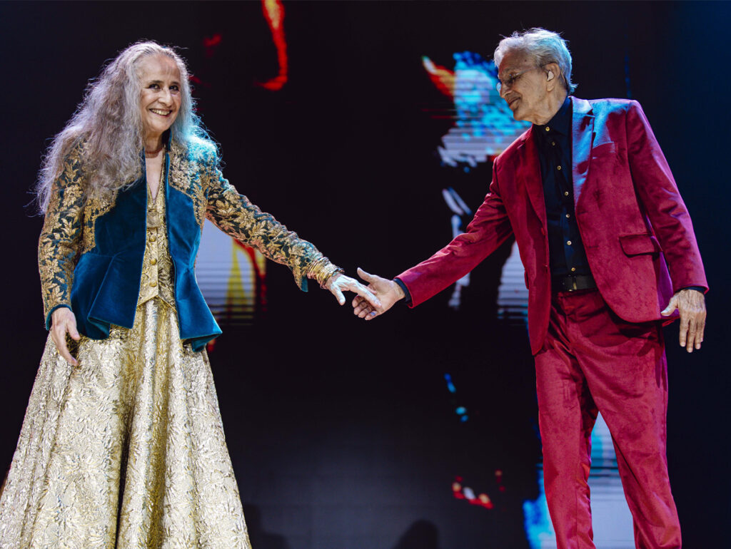 Sony Music anuncia projeto com registro ao vivo da turnê de Caetano & Bethânia