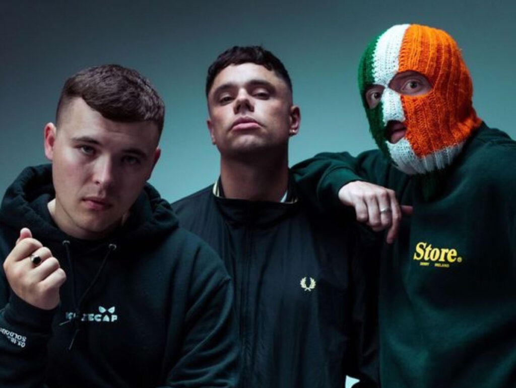 MM Explica: Kneecap, o trio irlandês sob fogo cruzado após protesto pró-Palestina no Coachella