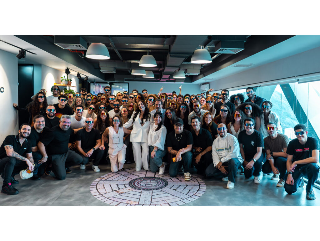 Exclusivo: Raphaela Santos assina com a Sony Music Brasil e lança “Impossível” com Ludmilla no novo projeto ao vivo