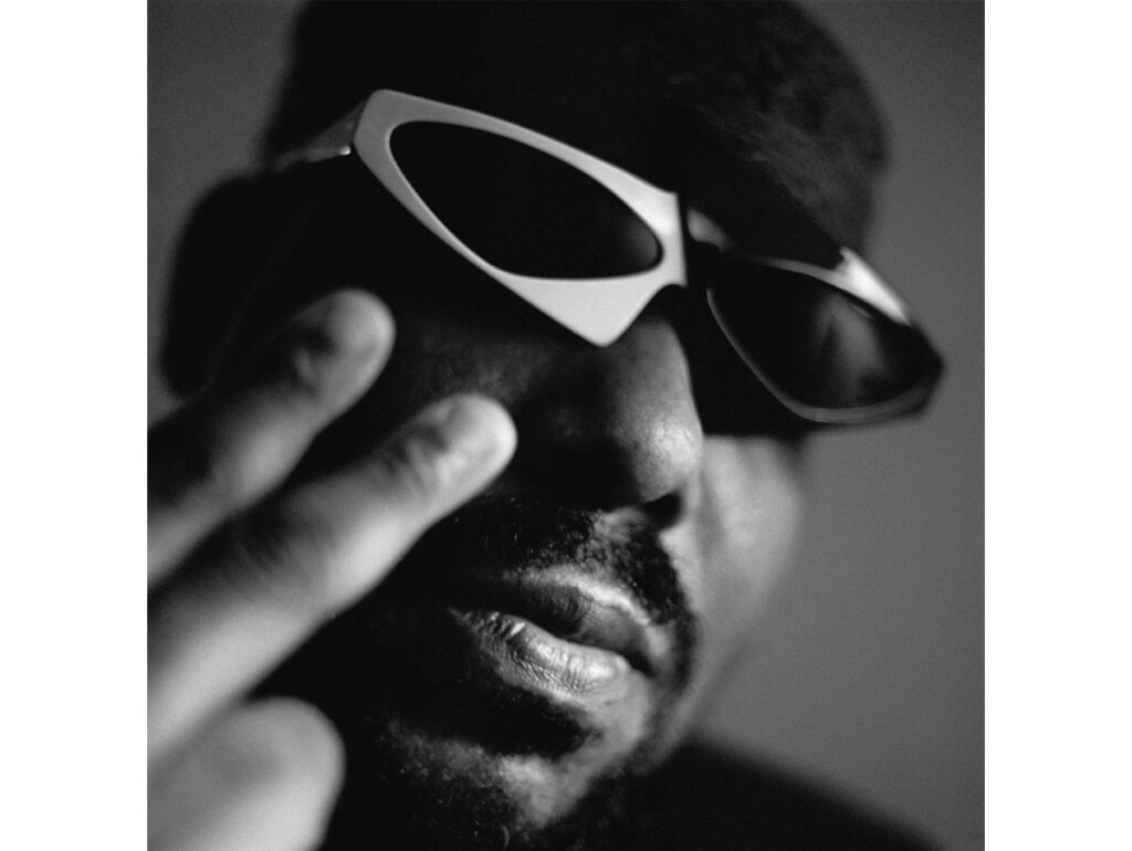 Afrika Bambaataa morre aos 68 anos e deixa legado que conecta hip-hop, música eletrônica e funk carioca