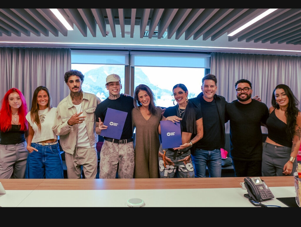 Exclusivo: Warner Music Brasil amplia aposta no Funk e assina contrato com Kew e MC Mari