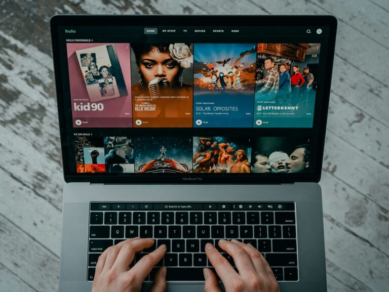 O que deve ser inegociável para artistas antes de fechar com uma distribuidora de música?